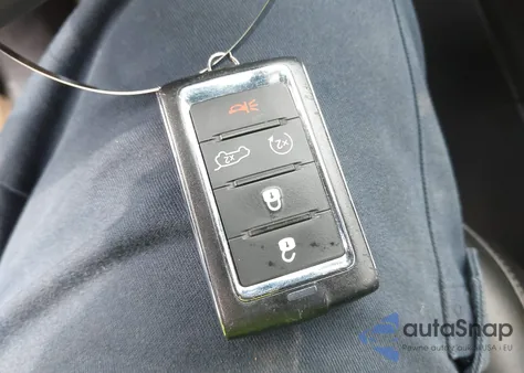 2023 Jeep Grand Cherokee L Altitude 4X2 from USA, damaged, VIN 1C4RJJAG7P8794349